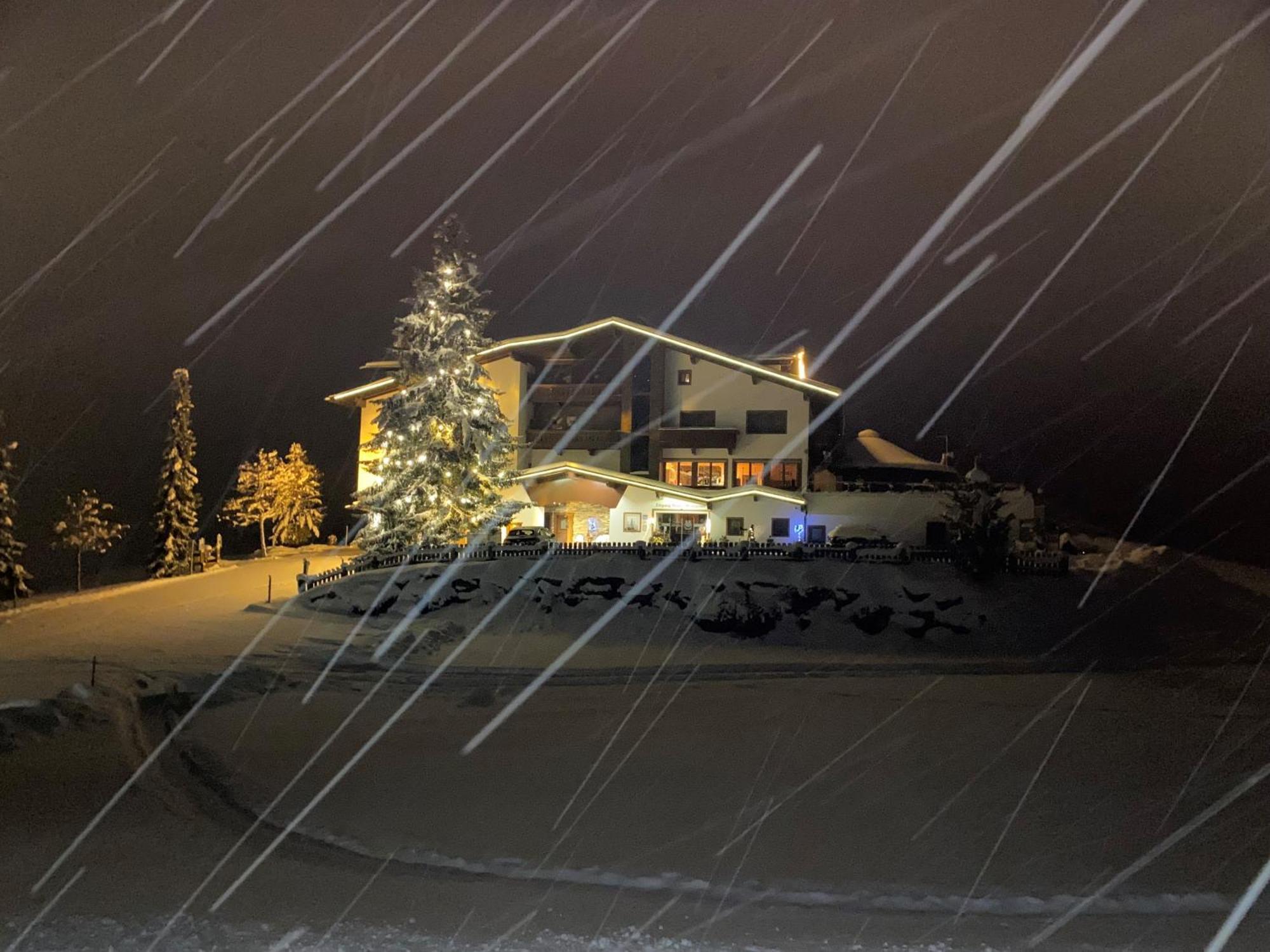 Gast- Und Ferienhof Christler Tux Buitenkant foto